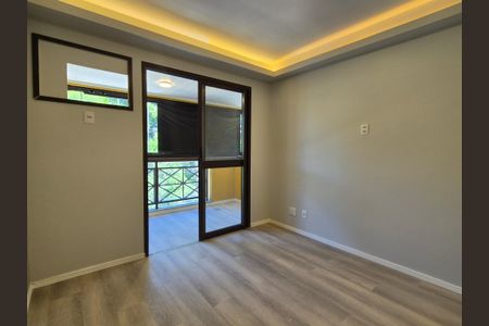 Apartamento à venda com 81m², 2 quartos e 2 vagasSuíte 2