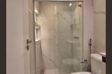 Apartamento à venda com 81m², 2 quartos e 2 vagasSuíte 