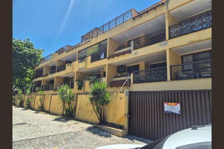 Apartamento à venda com 81m², 2 quartos e 2 vagasFachada 