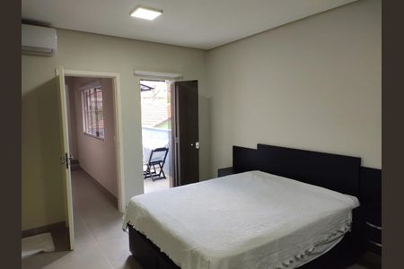 Foto 14 de casa à venda com 3 quartos, 150m² em Campo Belo, São Paulo