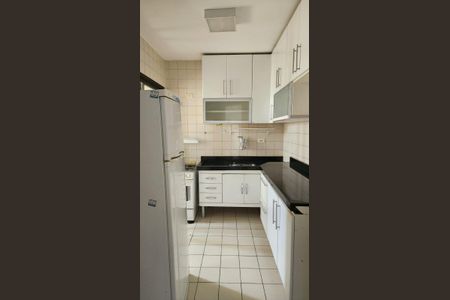 Apartamento para alugar com 60m², 2 quartos e 1 vagaCozinha