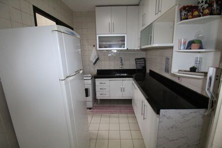 Cozinha de apartamento para alugar com 2 quartos, 60m² em Jardim Paulista, São José dos Campos