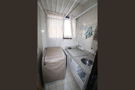 Apartamento para alugar com 60m², 2 quartos e 1 vagaÁrea de Serviço
