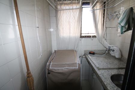 Apartamento para alugar com 60m², 2 quartos e 1 vagaÁrea de Serviço