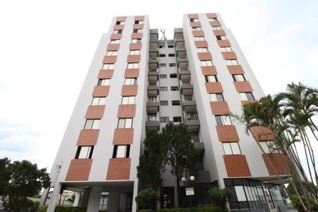 Apartamento para alugar com 60m², 2 quartos e 1 vagaFachada do Prédio