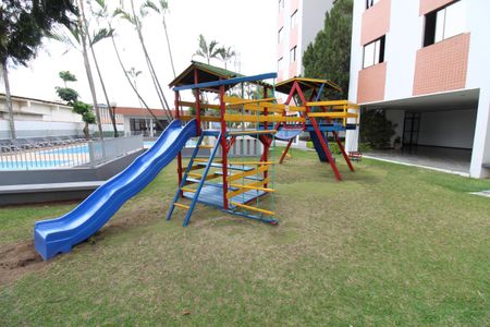 Apartamento para alugar com 60m², 2 quartos e 1 vagaÁrea comum - Playground