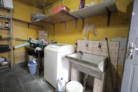 Casa à venda com 128m², 2 quartos e 2 vagas Casa à venda com 128m², 2 quartos e 2 vagasÁrea de Serviço