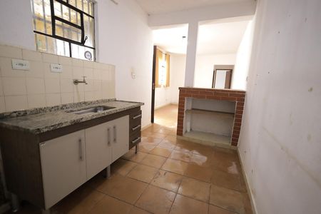 Casa à venda com 128m², 2 quartos e 2 vagas Casa à venda com 128m², 2 quartos e 2 vagasCozinha 2
