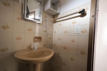 Casa à venda com 128m², 2 quartos e 2 vagas Casa à venda com 128m², 2 quartos e 2 vagasBanheiro 2