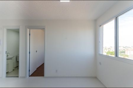 Sala de apartamento para alugar com 2 quartos, 34m² em Vila Primavera, São Paulo