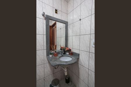 Apartamento para alugar com 76m², 3 quartos e sem vagaBanheiro