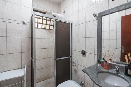 Apartamento para alugar com 76m², 3 quartos e sem vagaBanheiro