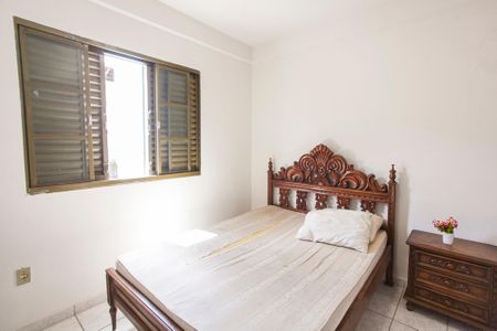 Apartamento para alugar com 76m², 3 quartos e sem vagaQuarto 2