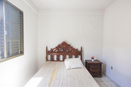 Apartamento para alugar com 76m², 3 quartos e sem vagaQuarto 2