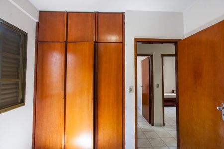 Apartamento para alugar com 76m², 3 quartos e sem vagaQuarto 3
