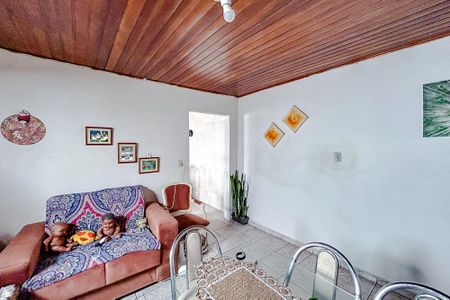 Sala de casa à venda com 2 quartos, 150m² em Vila Carlos de Campos, São Paulo