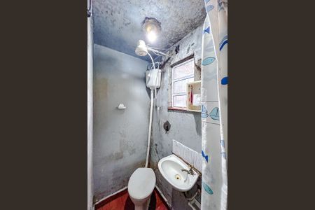 Casa à venda com 150m², 2 quartos e 1 vagaBanheiro da casa 2