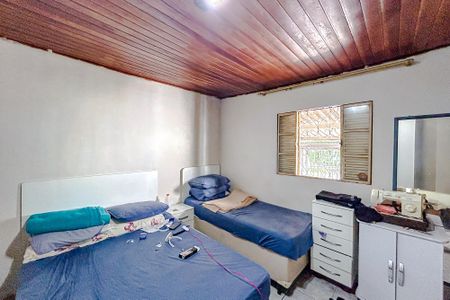 Casa à venda com 150m², 2 quartos e 1 vagaQuarto