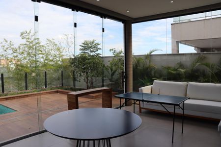 Casa de condomínio à venda com 343m², 4 quartos e 6 vagas Casa de condomínio à venda com 343m², 4 quartos e 6 vagasChurrasqueira