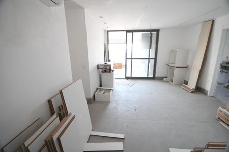 Sala de apartamento para alugar com 3 quartos, 126m² em Cambuí, Campinas