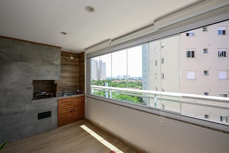 Varanda de apartamento para alugar com 3 quartos, 110m² em Vila Suzana, São Paulo