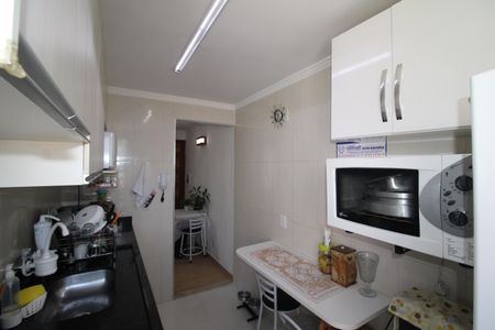 Apartamento à venda com 42m², 2 quartos e 1 vagaCozinha