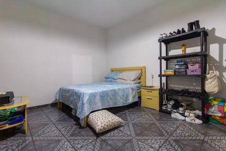 Casa à venda com 250m², 7 quartos e 3 vagasQuarto 2