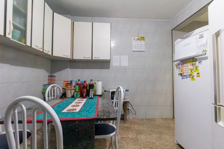 Casa à venda com 250m², 7 quartos e 3 vagasCozinha