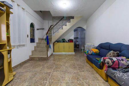 Sala de casa à venda com 7 quartos, 250m² em Vila Carrão, São Paulo