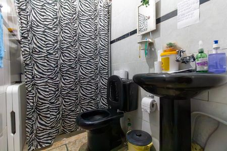 Casa à venda com 250m², 7 quartos e 3 vagasBanheiro 1