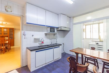 Apartamento à venda com 126m², 3 quartos e 1 vagaCozinha