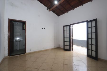 Suíte de casa para alugar com 2 quartos, 136m² em Vila Nova York, São Paulo