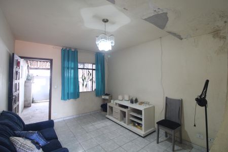 Sala de casa para alugar com 2 quartos, 80m² em Vila do Castelo, São Paulo