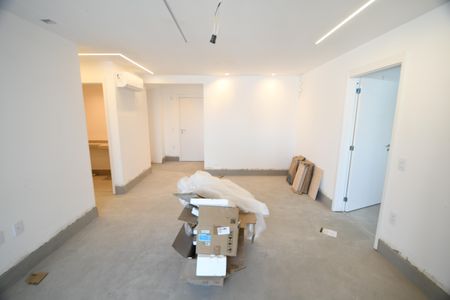 Apartamento para alugar com 126m², 3 quartos e 2 vagasSala