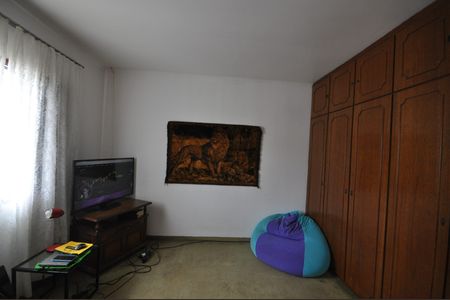 Casa à venda com 286m², 3 quartos e 5 vagasQuarto Suíte