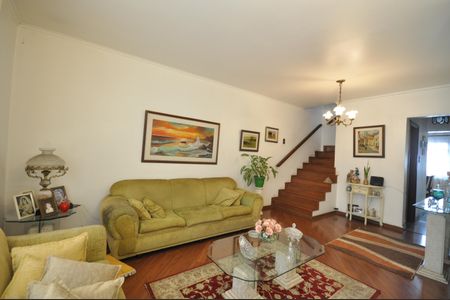 Casa à venda com 286m², 3 quartos e 5 vagasSala