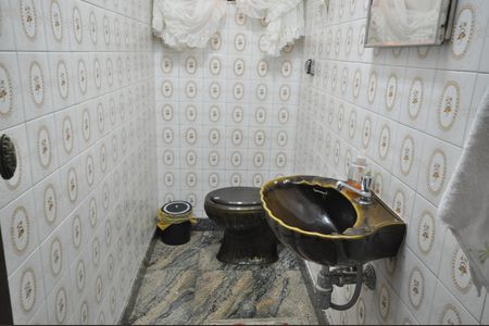 Casa à venda com 286m², 3 quartos e 5 vagasLavabo