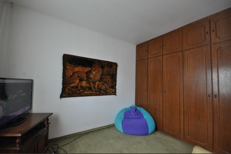 Casa à venda com 286m², 3 quartos e 5 vagasQuarto Suíte