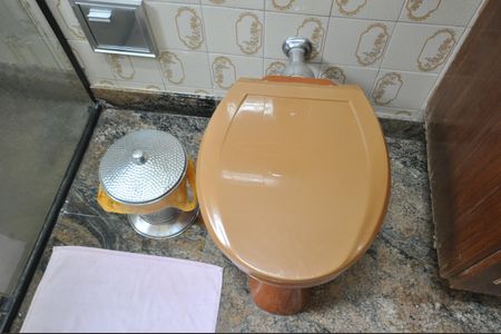 Casa à venda com 286m², 3 quartos e 5 vagasBanheiro Social