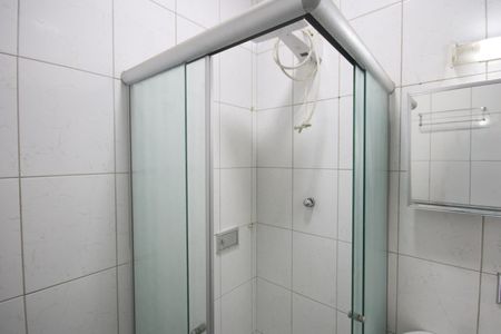 Casa à venda com 119m², 3 quartos e 1 vagaBanheiro 2 