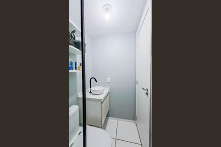 Apartamento à venda com 43m², 2 quartos e 1 vagaBanheiro Social