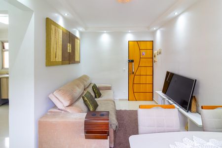 Apartamento à venda com 49m², 2 quartos e 1 vaga Apartamento à venda com 49m², 2 quartos e 1 vagaSala