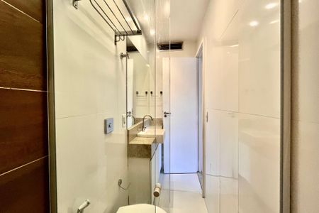 Apartamento para alugar com 85m², 2 quartos e 1 vaga Apartamento para alugar com 85m², 2 quartos e 1 vagaSuite