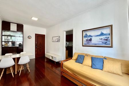 Apartamento para alugar com 85m², 2 quartos e 1 vaga Apartamento para alugar com 85m², 2 quartos e 1 vagaSala