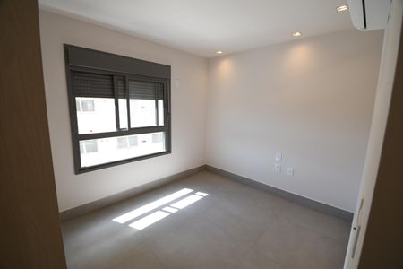 Apartamento à venda com 126m², 3 quartos e 2 vagasQuarto 2 - Suíte
