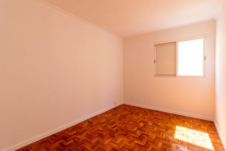 Apartamento à venda com 66m², 2 quartos e 1 vagaQuarto 2