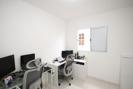 Quarto 1 de casa à venda com 2 quartos, 51m² em Vila Constança, São Paulo