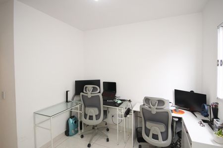 Casa à venda com 51m², 2 quartos e 1 vaga Casa à venda com 51m², 2 quartos e 1 vagaQuarto 1