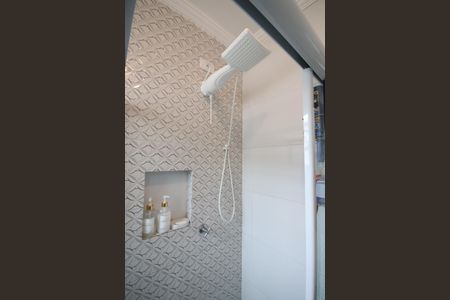 Casa à venda com 51m², 2 quartos e 1 vaga Casa à venda com 51m², 2 quartos e 1 vagaBanheiro da Suíte