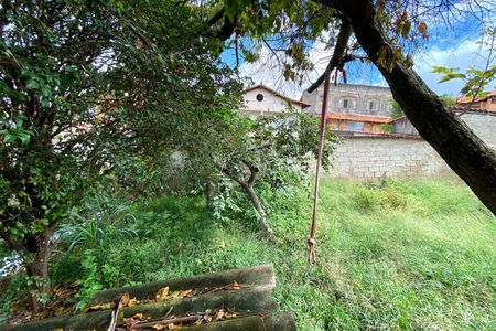 Casa à venda com 410m², 3 quartos e 5 vagas Casa à venda com 410m², 3 quartos e 5 vagasQuintal